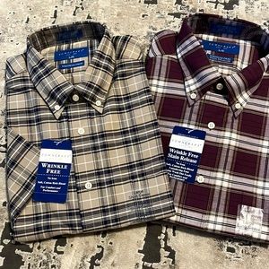 Lot of 2 Vintage Towncraft Wrinkle Free Shirts Size L (1 Short/ 1 Long Sleeve)
